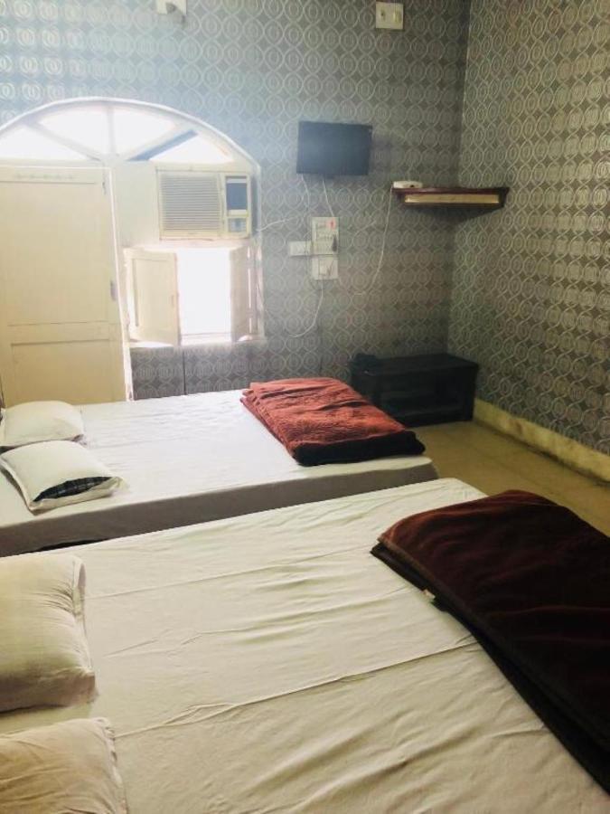 Shivam Hotel, Pāli Esterno foto